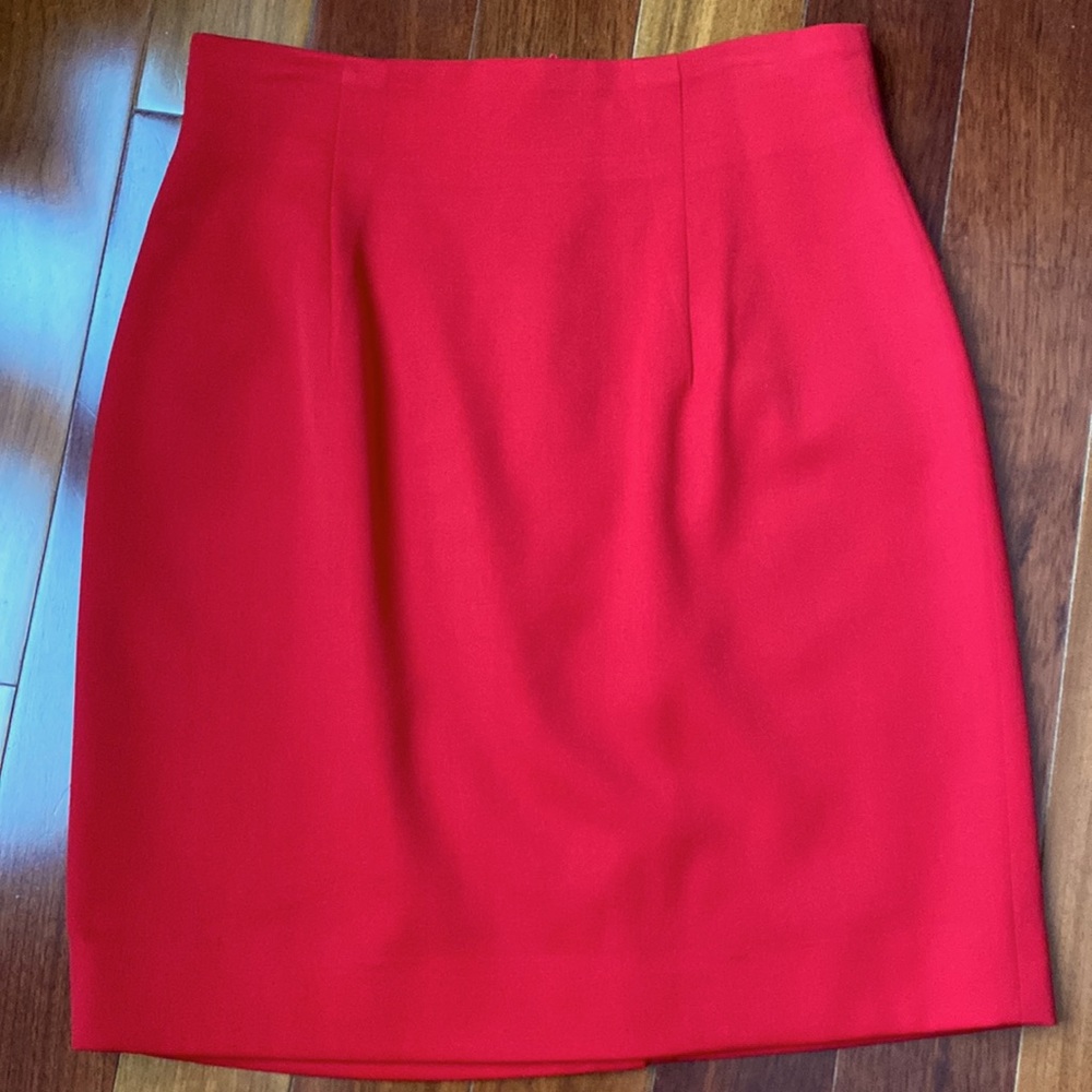 Cache Red Skirt Size 6 - image 1